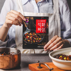 [Chungjungone] Fried Black Bean Sauce Powder 80g 청정원 직화짜장