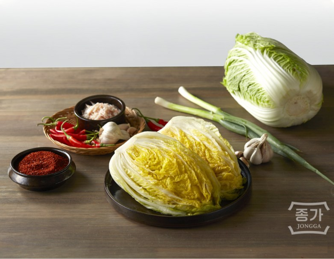[Jongga] Whole cabbage Poggi Kimchi 1kg  종가집 포기김치