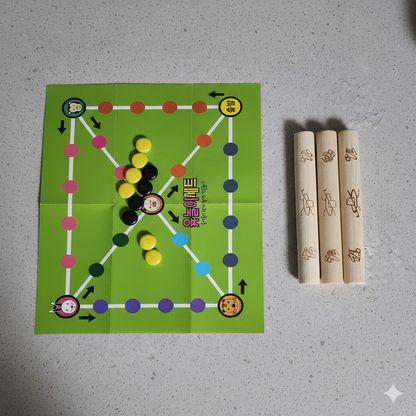 Traditional Korean Yut Nori Game Set (Yunnori)  윷놀이 세트